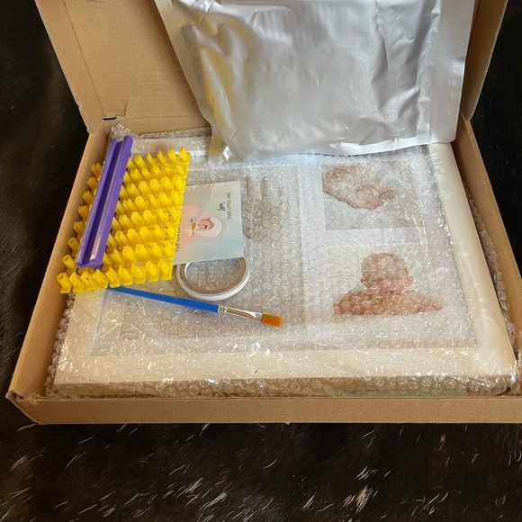 KaeBabies Baby Handprint Footprint Keepsake Frame New - Picture 3 of 5